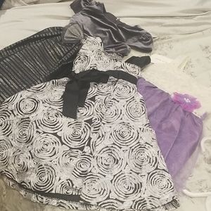 Holiday dresses size 4t